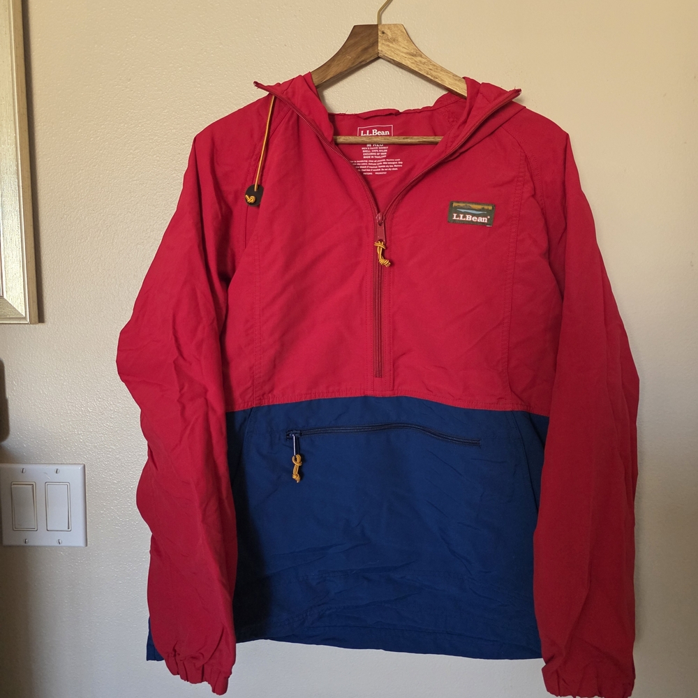 L.L. Bean Mens New Medium Red and Navy Mountain Classic Anorak Waterproof Jacket - Picture 2 of 7